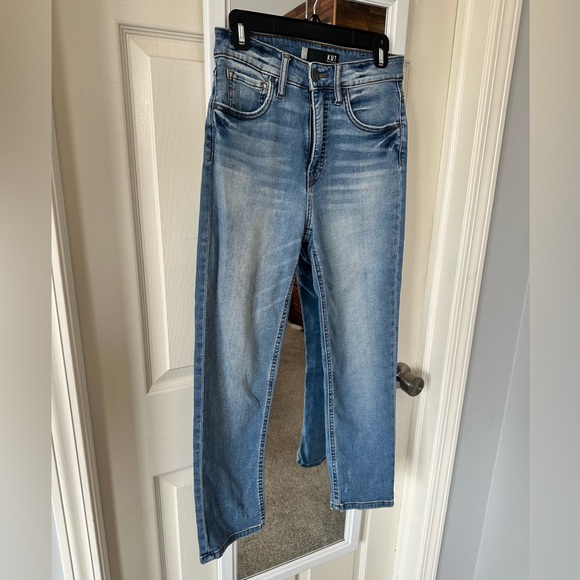 Kut from the Kloth Denim - EUC🖤Kut from the Kloth Elizabeth Fab Ab High Waisted Ankle Straight Leg 0